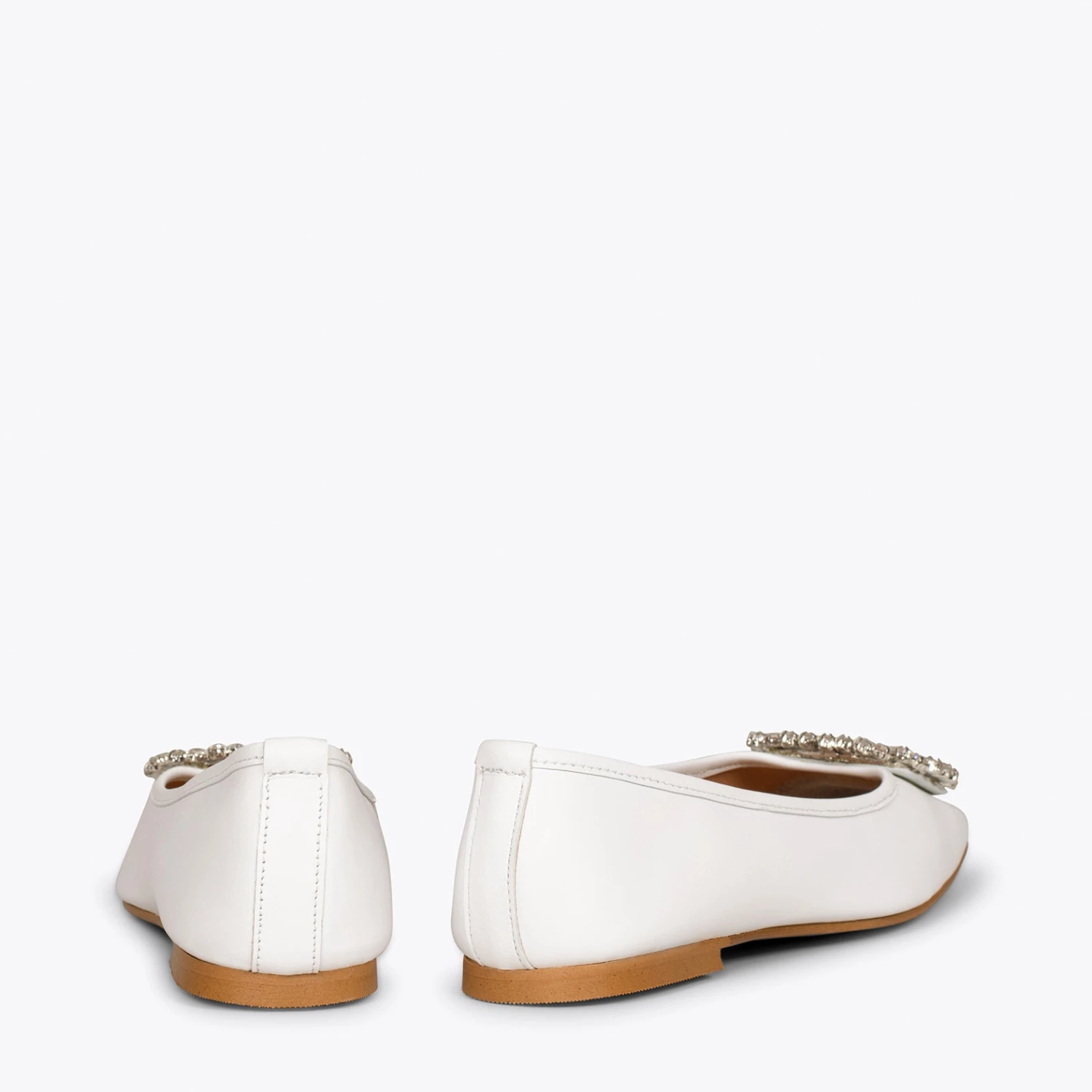 BIJOU - Chaussures Plates Avec Broche BLANC – Image 3