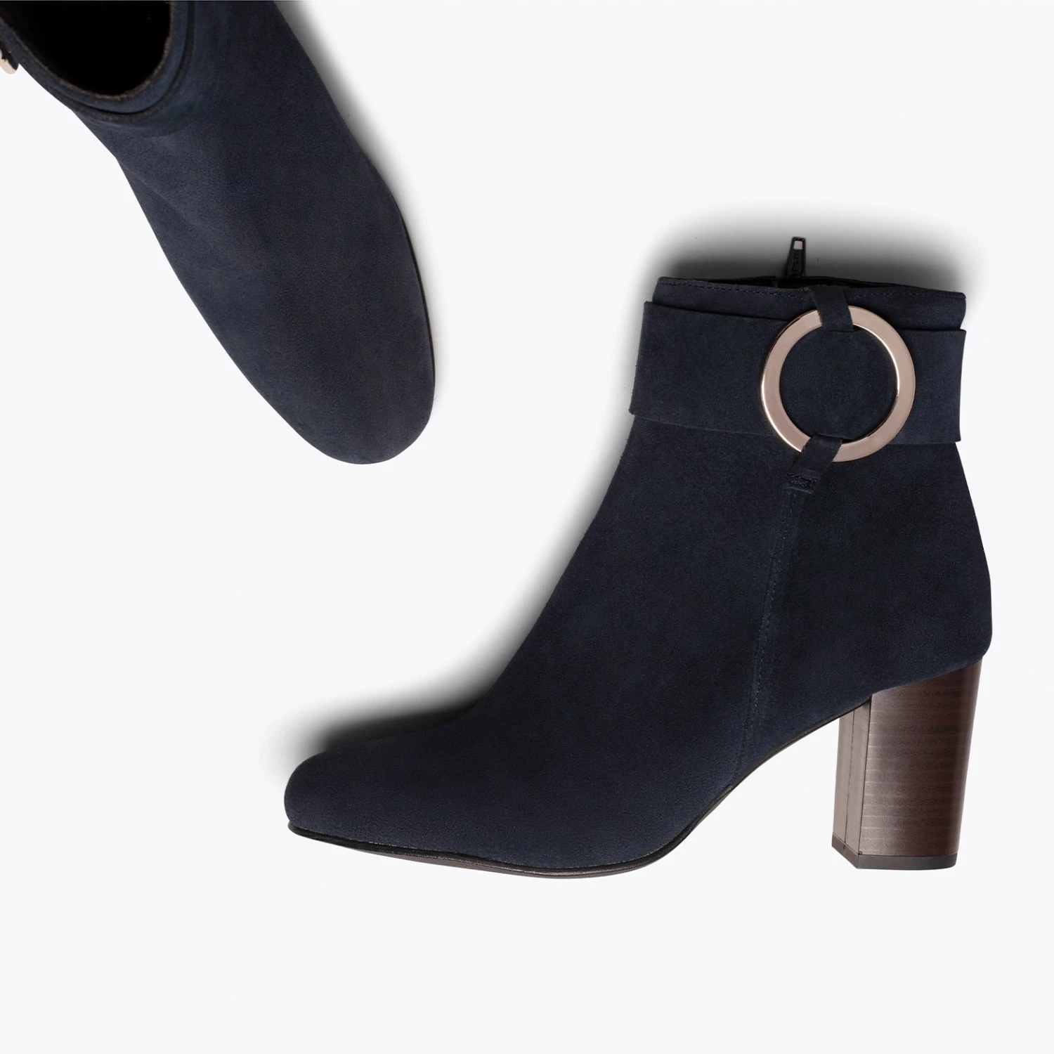 PARIS - Bottine élégante BLEU MARINE Avec Talon – Image 3