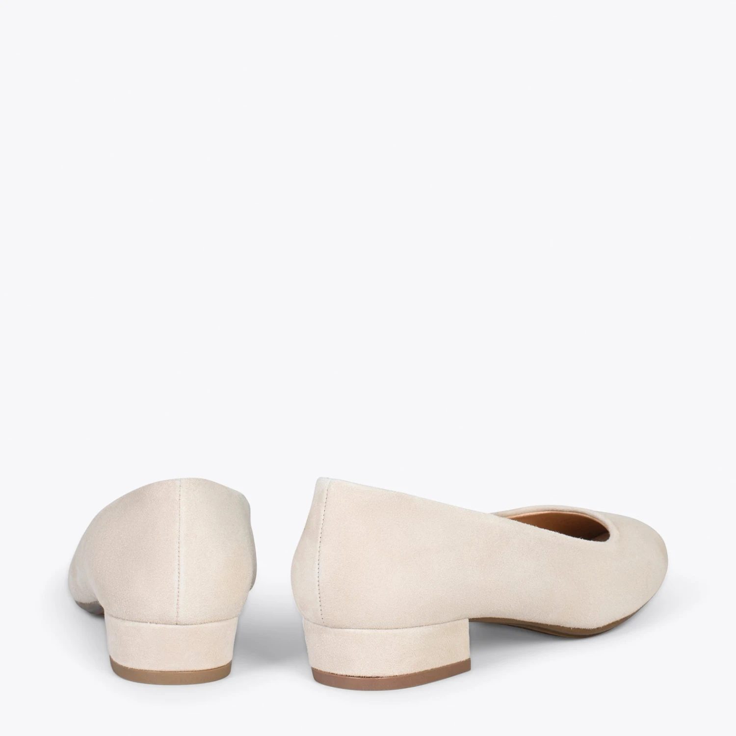 URBAN XS – Chaussures à Talon Bas En Cuir Daim OS – Image 3