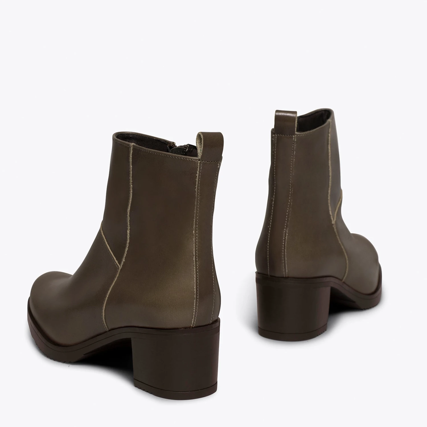 STEP - Bottine TAUPE Avec Talon – Image 4