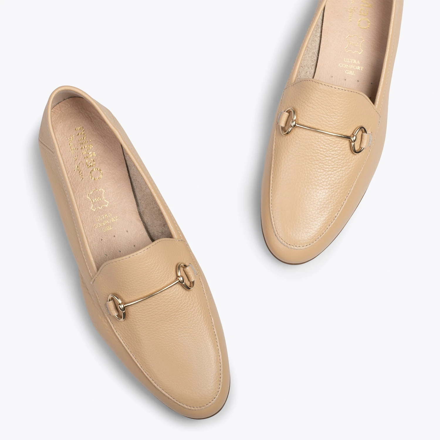 STYLE – Mocassins En Cuir Avec Détail Métallique CAMEL – Image 2