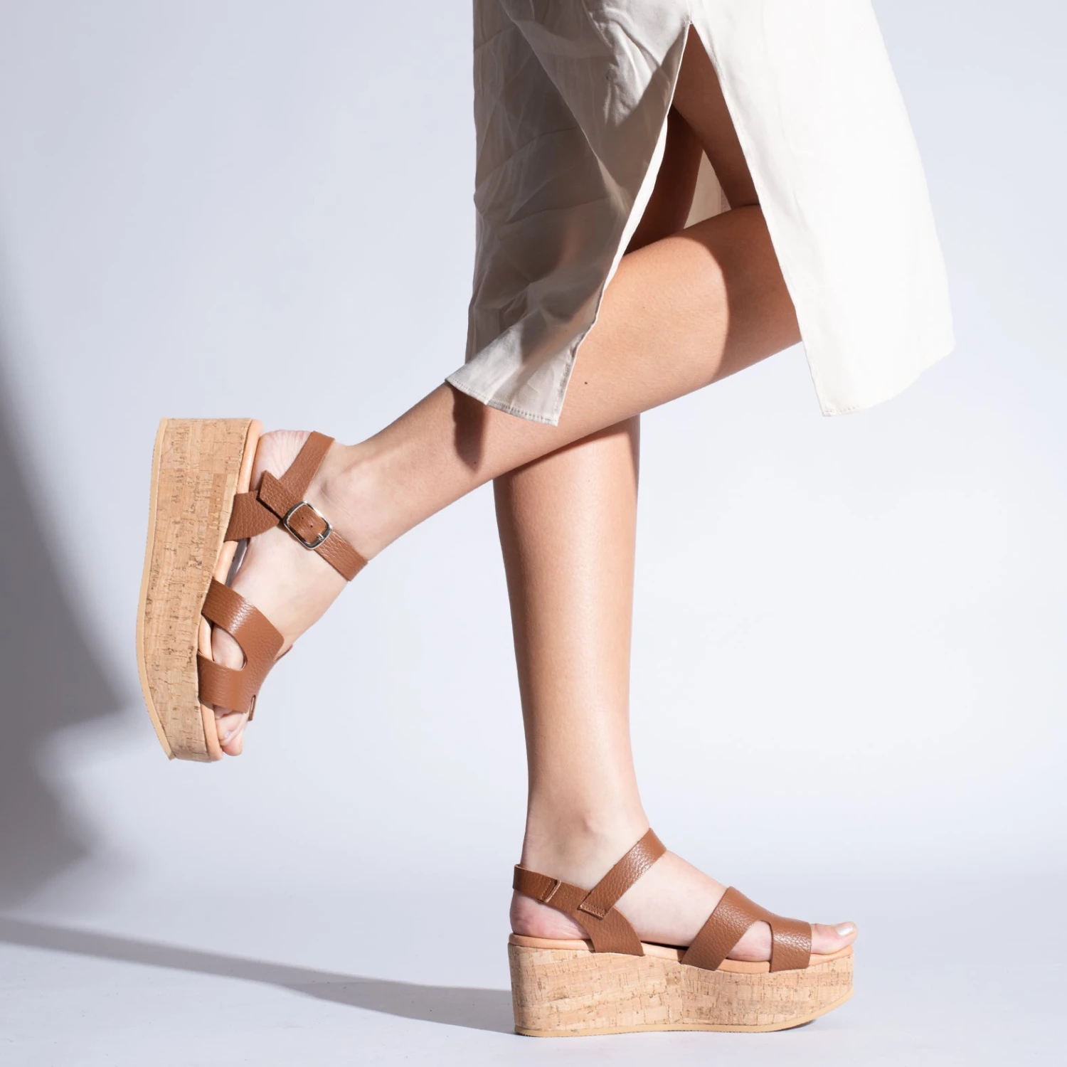 HACHE - Sandale Avec Talon En Liège MARRON – Image 7