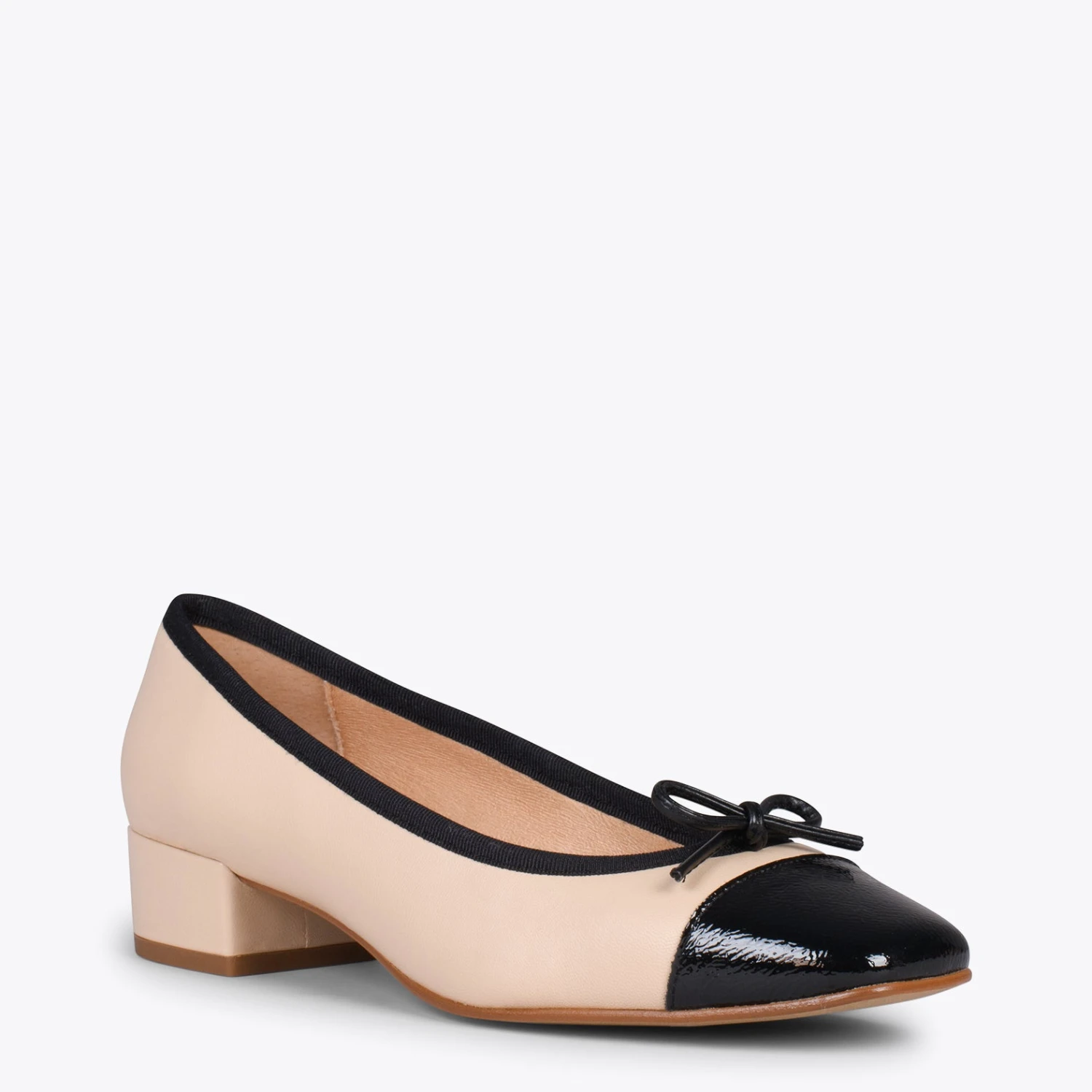 GLAMOUR – Ballerines En Cuir Avec Talon Haut Et Bout En Vernis BEIGE – Image 4