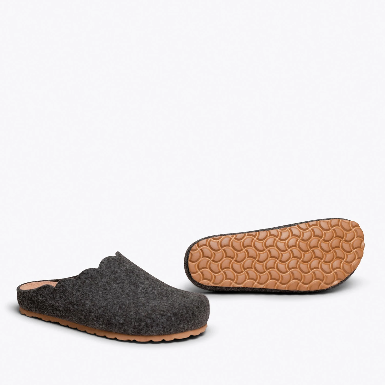 SWEET HOME – Pantoufles Pour Femme GRIS FONCÉ – Image 5