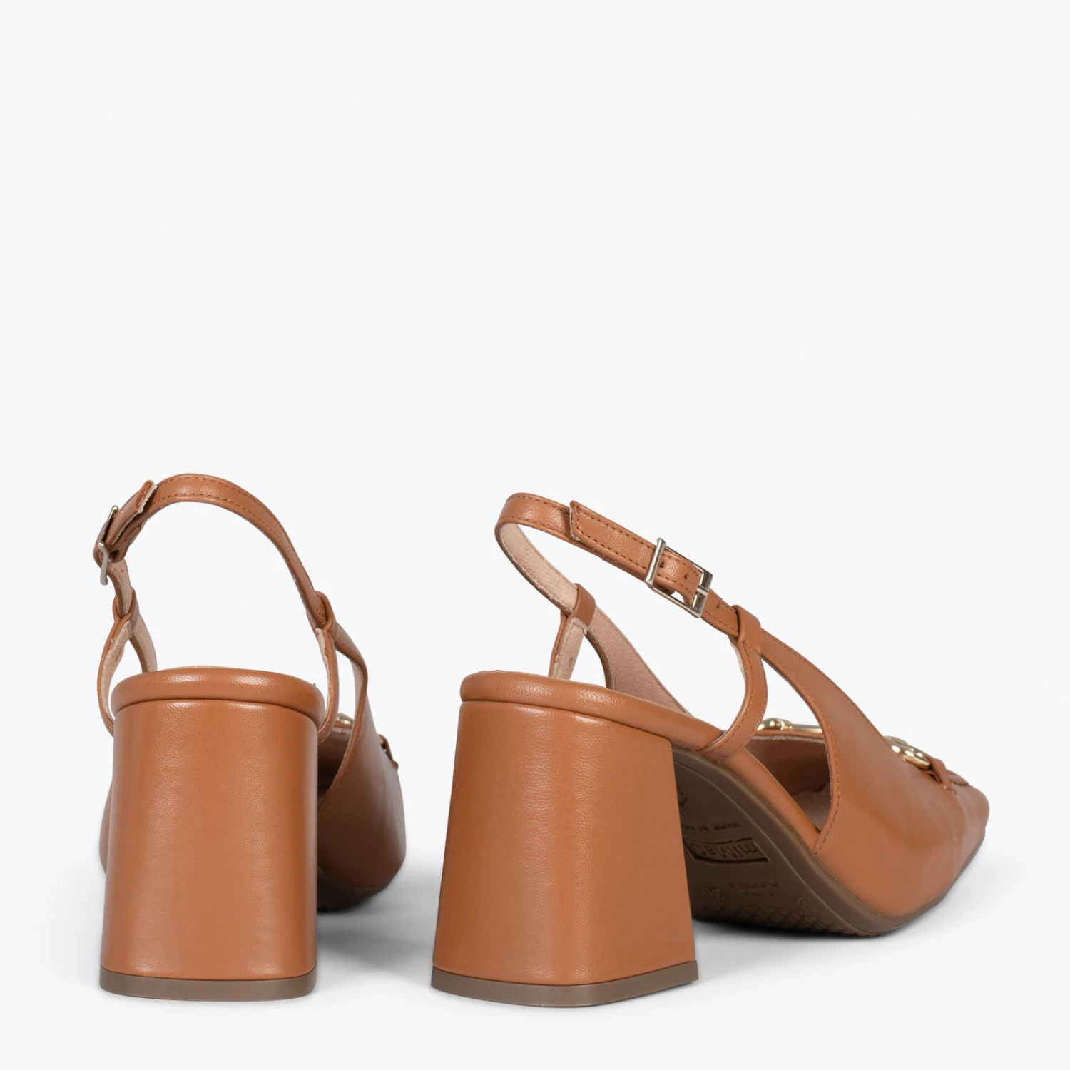 MIA À BRIDE ARRIÈRE – Slingback à Talon Large CAMEL – Image 3