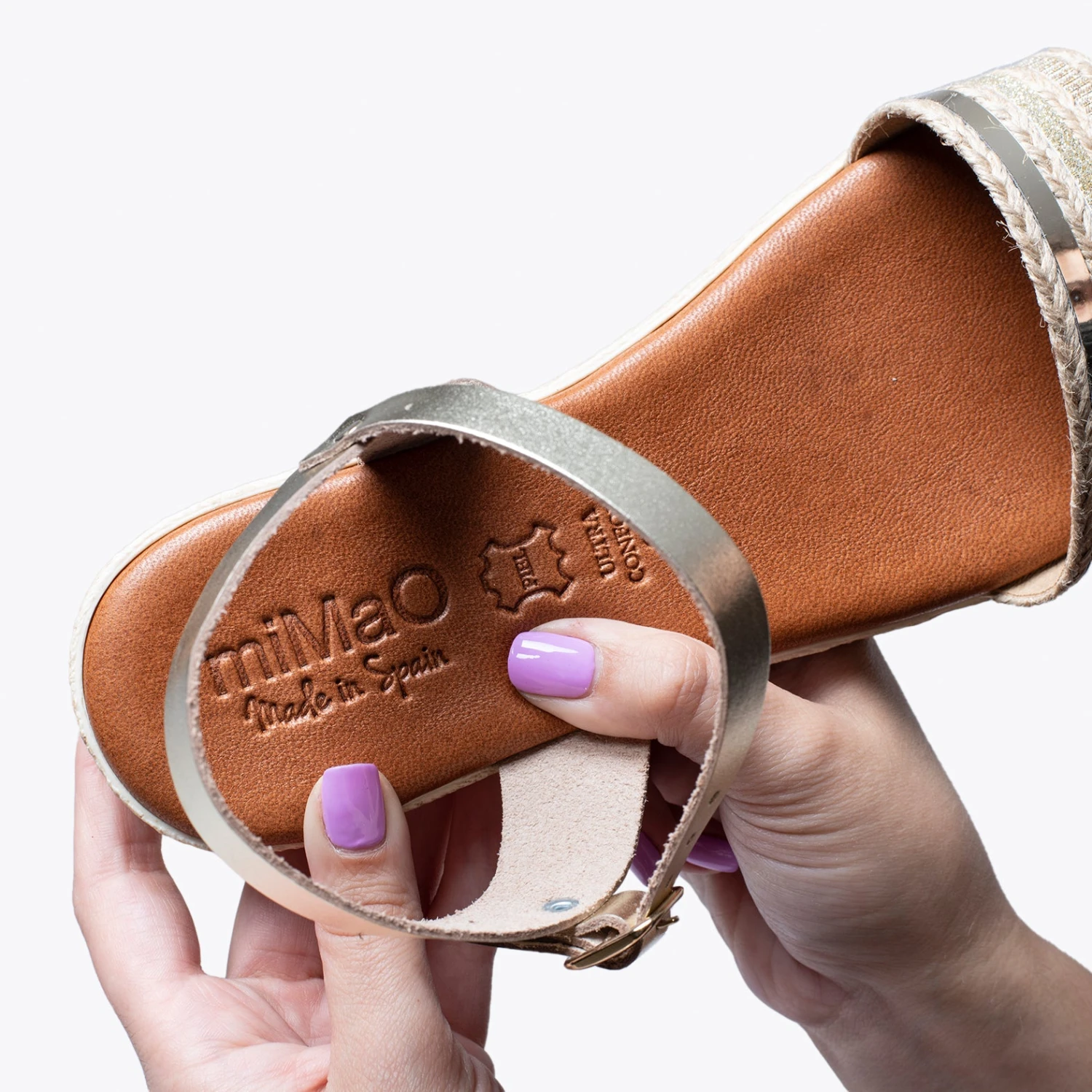 SUMMER - Sandale Métallisée DORÉ Avec Bracelet – Image 6