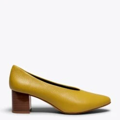 URBAN STYLE- Chaussures Pour Femme à Talon En Bois MOUTARDE