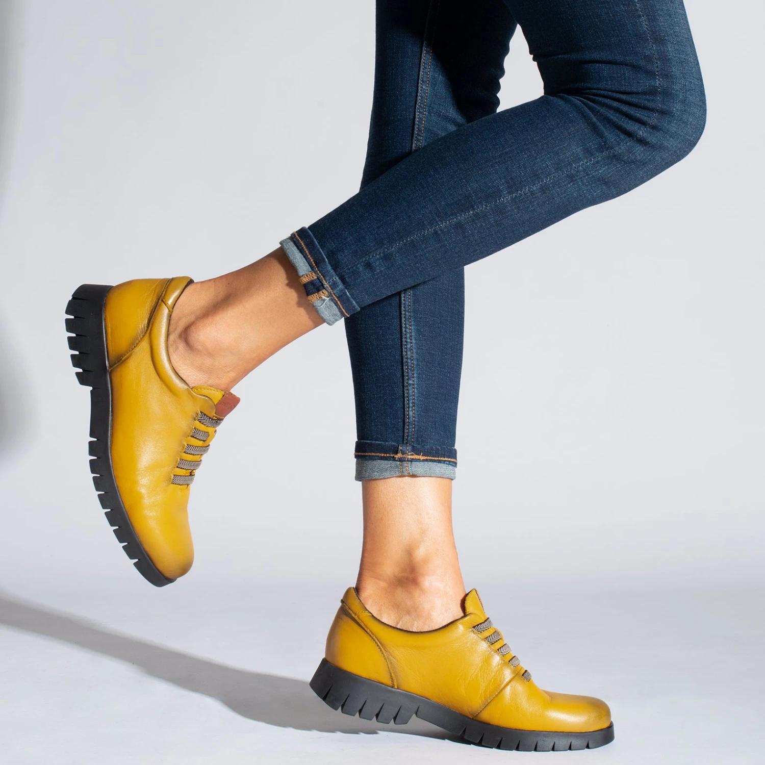 CONFORT - Chaussure De Sport Pour Femmes MOUTARDE – Image 7