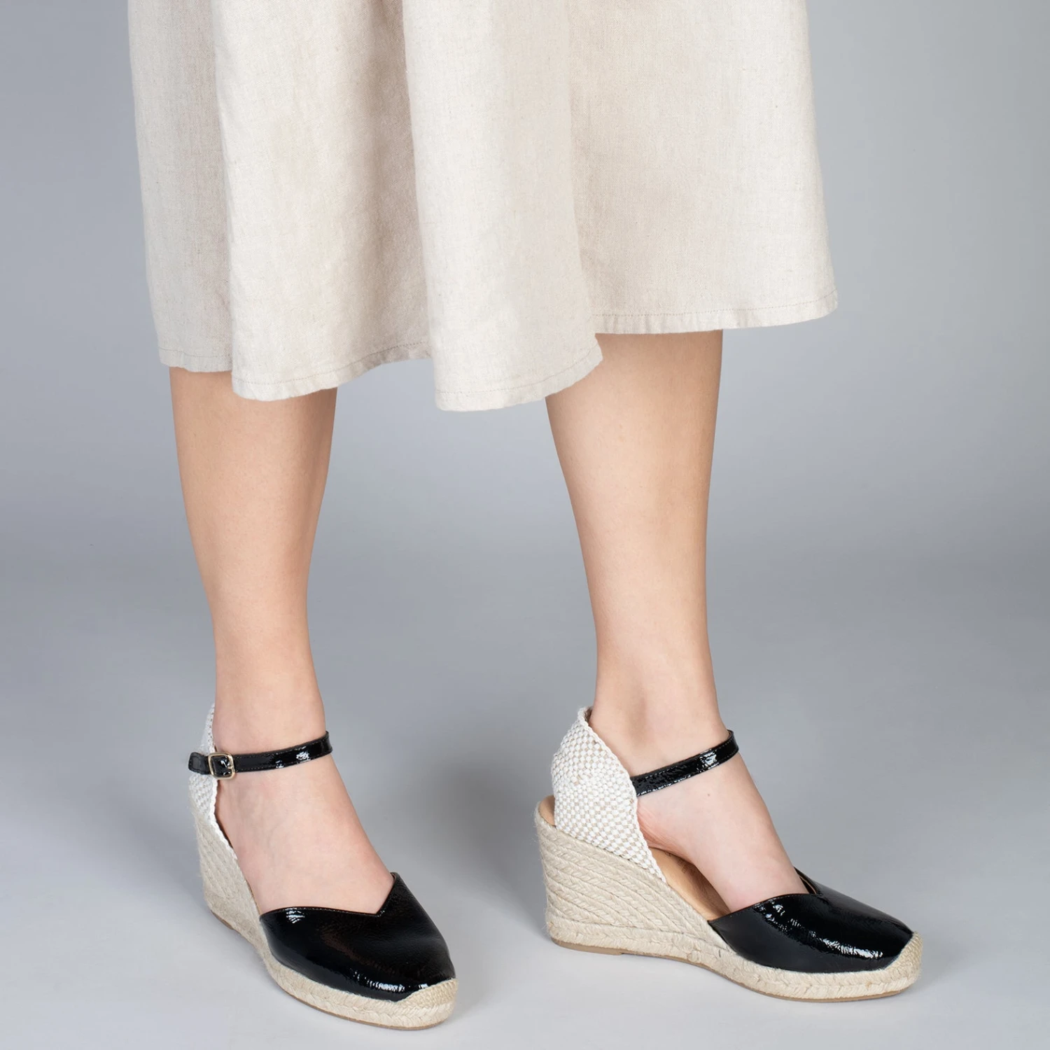 NERJA VERNI – Espadrilles Compensées Talon Haut Avec Boucle NOIR – Image 6