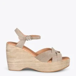 MALIBU – Sandales Compensées Imitation Bois TAUPE